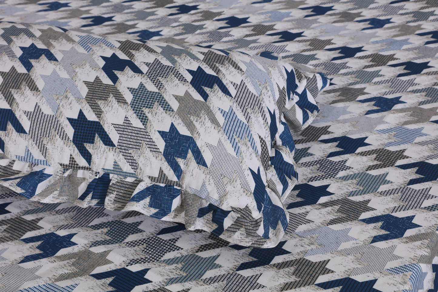 3 PCs Fitted Bed skirt with Pillow cover - 1143