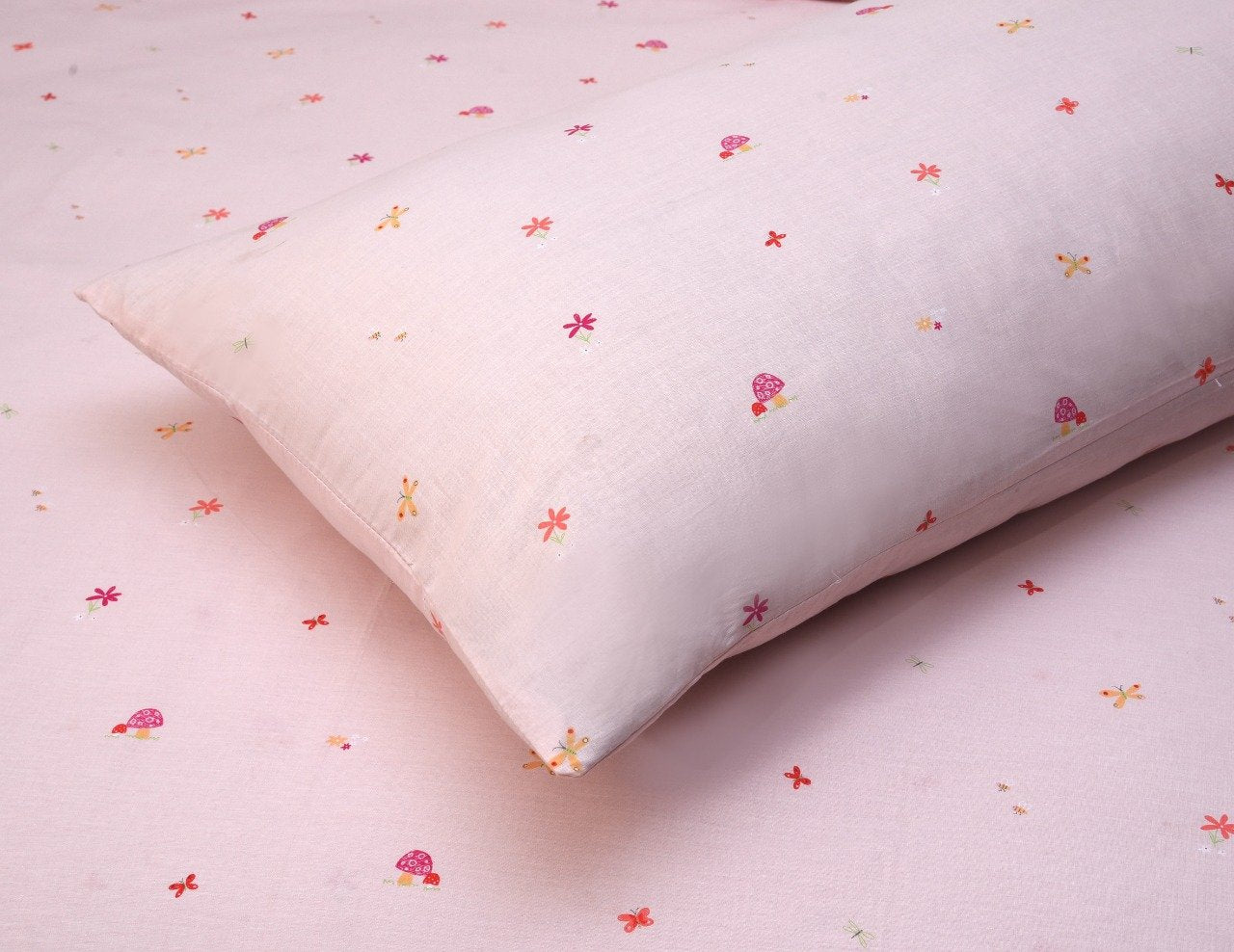 2 Pcs Printed Bed Sheet NB-545