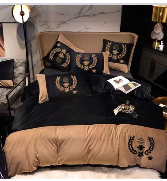 8 PCS LUXURY VELVET DUVET SET - 1231