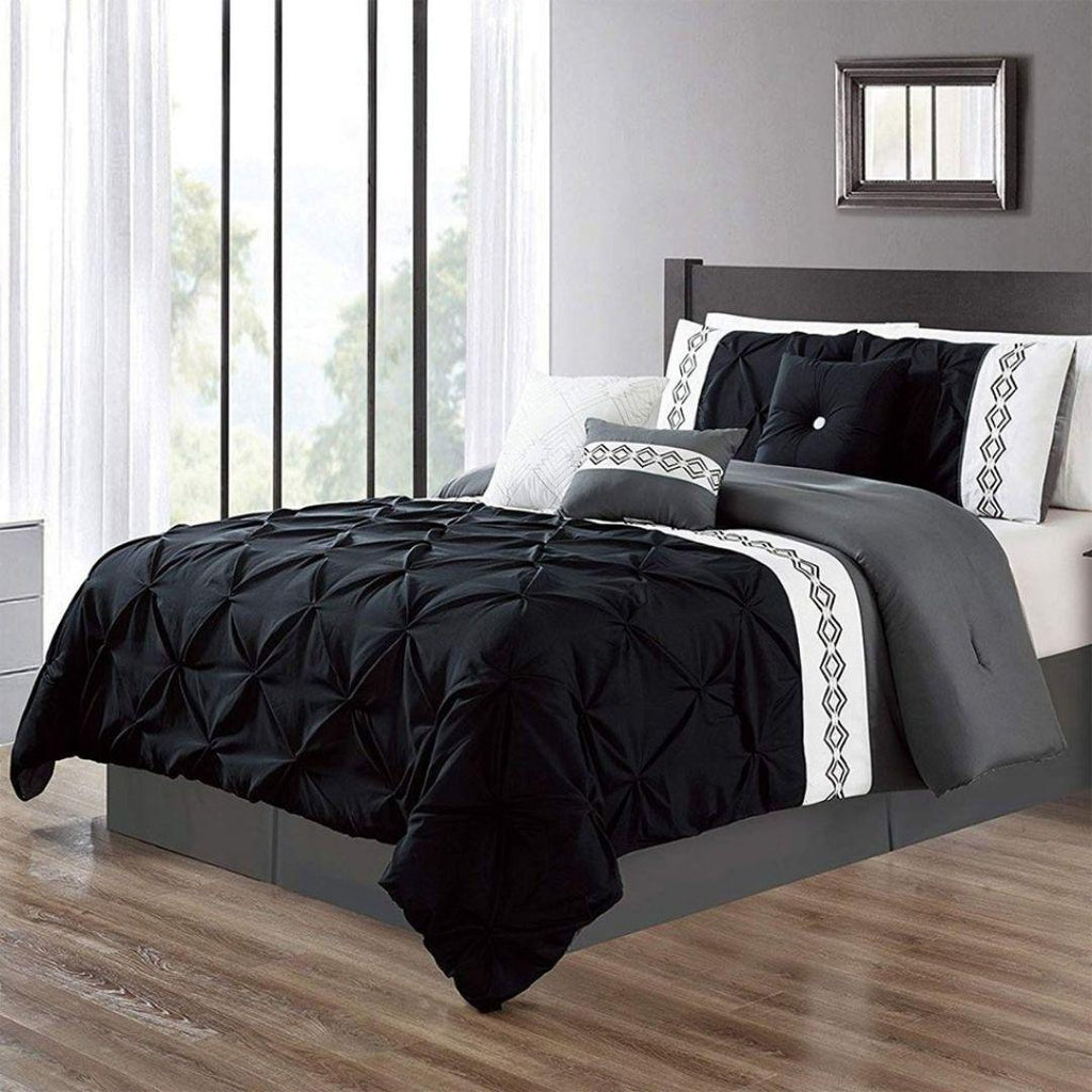 Embroidered Pintuck Duvet 8 pieces Black - 92Bedding
