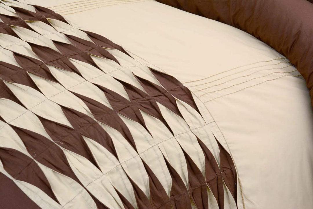 6 Pcs Pleated Duvet set Brown & Beige - 92Bedding