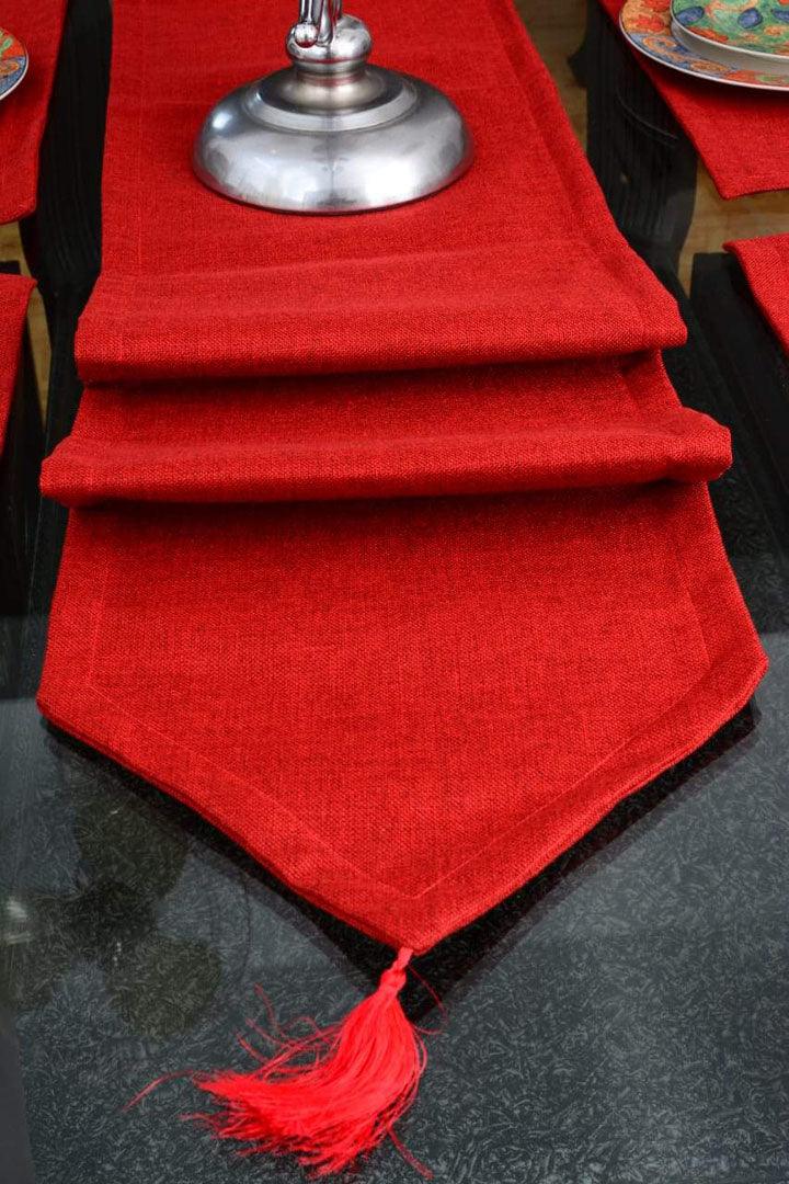 7 pcs Jutte Red Table Runner Set With Place Mats - 92Bedding